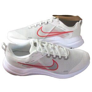 Nike Men's Downshifter 12 Running shoes Platinum Tint Crimson Black Size 11.5